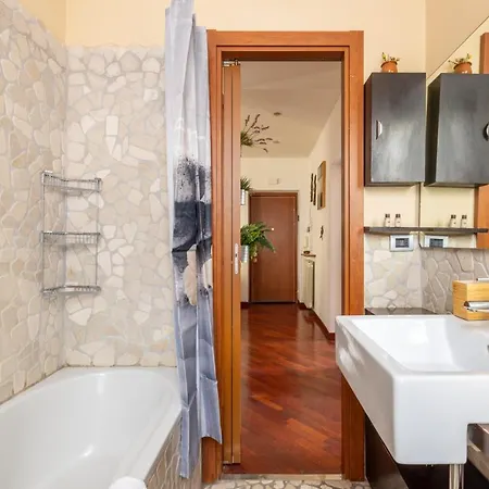 Smart Downtown * Roma