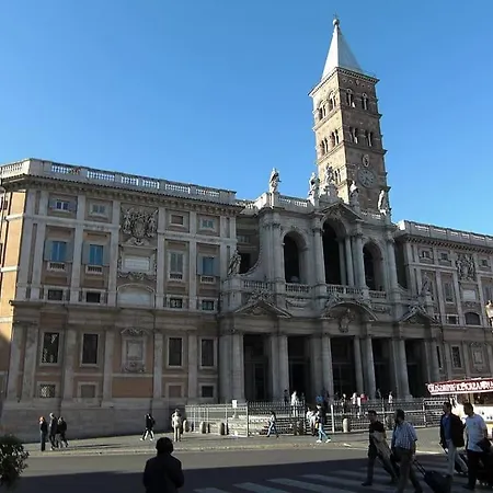 アパート Smart Downtown ローマ